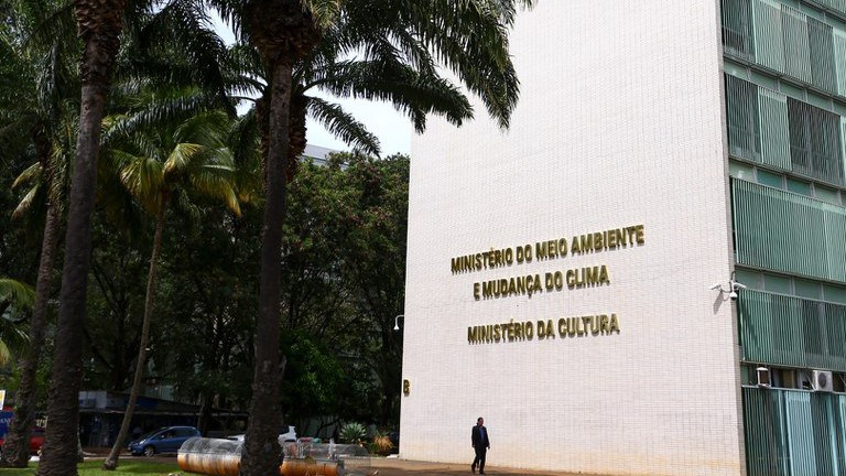Você está visualizando atualmente MinC destina mais de 450 milhões  para fortalecer pontos de cultura
