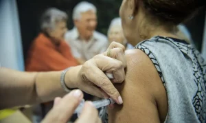 Leia mais sobre o artigo InfoGripe: 18 estados têm aumento de casos graves de síndrome respiratória