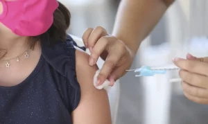 Leia mais sobre o artigo InfoGripe: casos de SRAG por Covid-19 e influenza A aumentam em Goiás e Distrito Federal