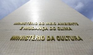 Leia mais sobre o artigo Gestores de cultura do Amazonas se reúnem em Manaus, com participação do MinC
