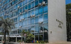 Leia mais sobre o artigo Ministério da Saúde amplia prazo vacinal contra o HPV até primeiro semestre de 2026