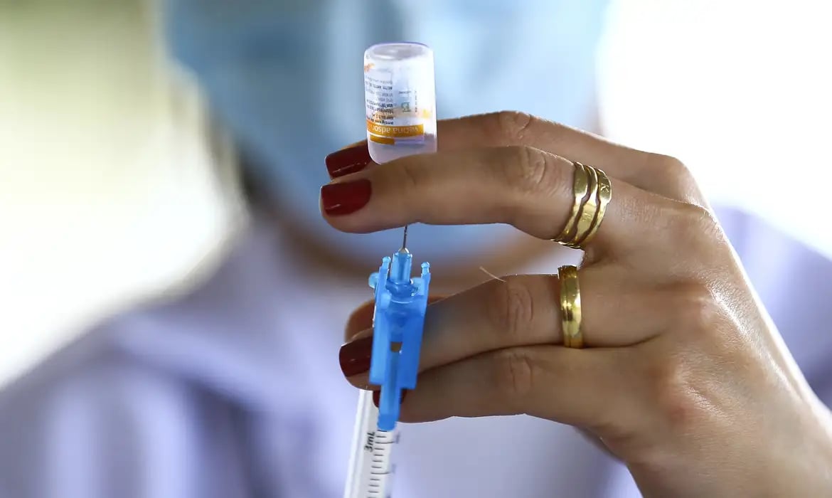 Você está visualizando atualmente Vacinas disponíveis nas UBS de Roraima; gestores convocam pais e responsáveis para vacinação de crianças e adolescentes
